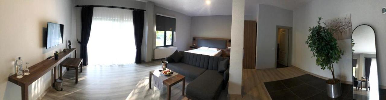 Hbs Boutique Hotel&restaurant Hotel *