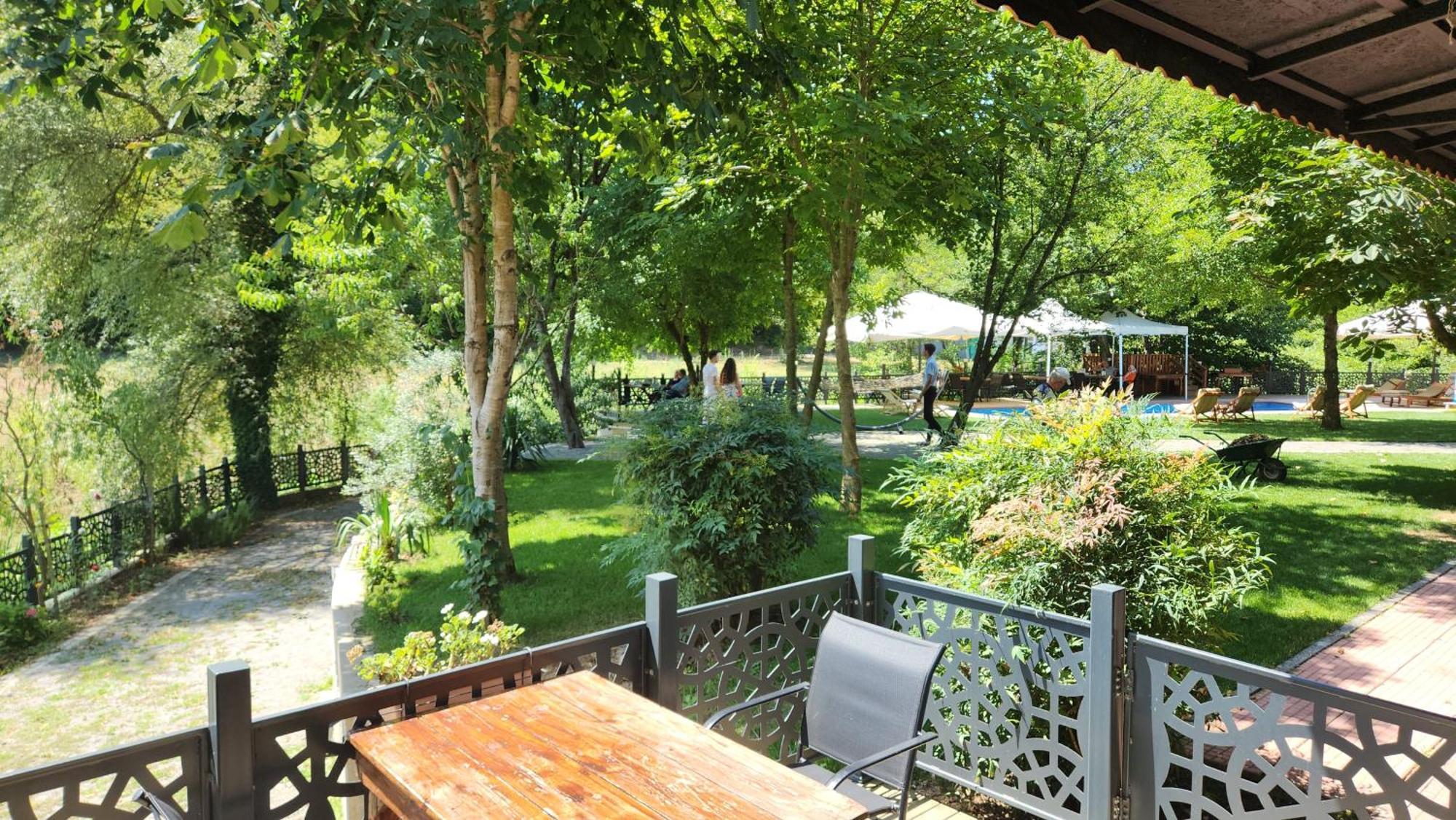 Hbs Boutique Hotel&restaurant Hotel